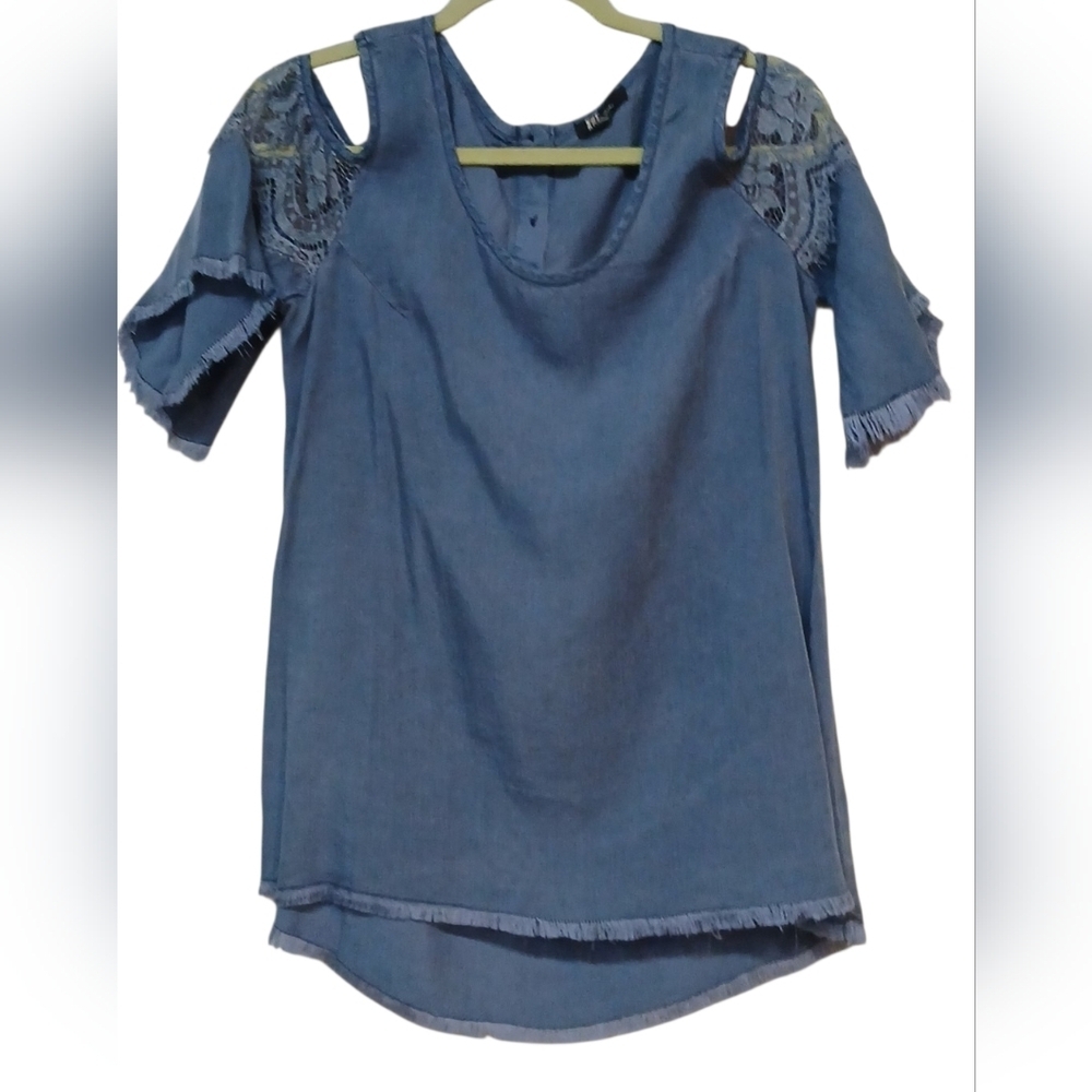 KUT- NWOT Blue Cold Shoulder Blouse W/Fringe Along Hem & Sleeve, Matching Lace. - Picture 2 of 10